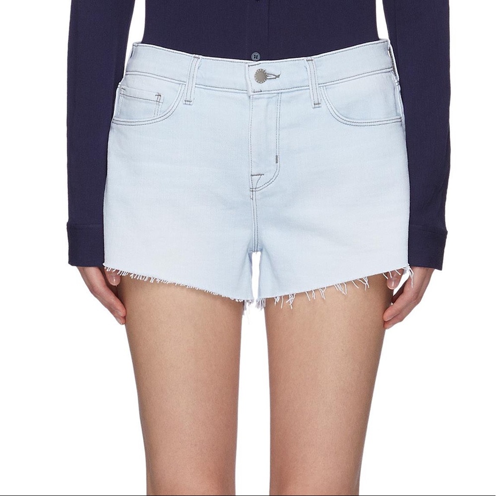 Like new! Soft light wash short L’Agence